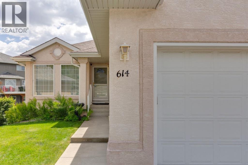 614 Sierra Madre Court SW — photo 40