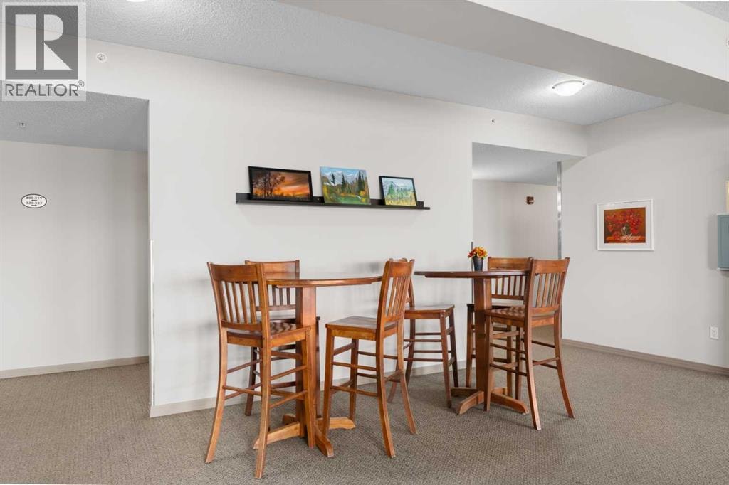 431, 1 Crystal Green Lane — photo 31