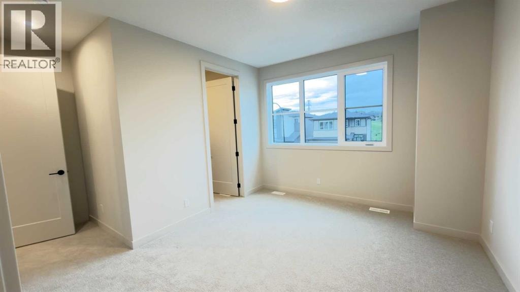 52 Crimson Ridge Heights NW — photo 34