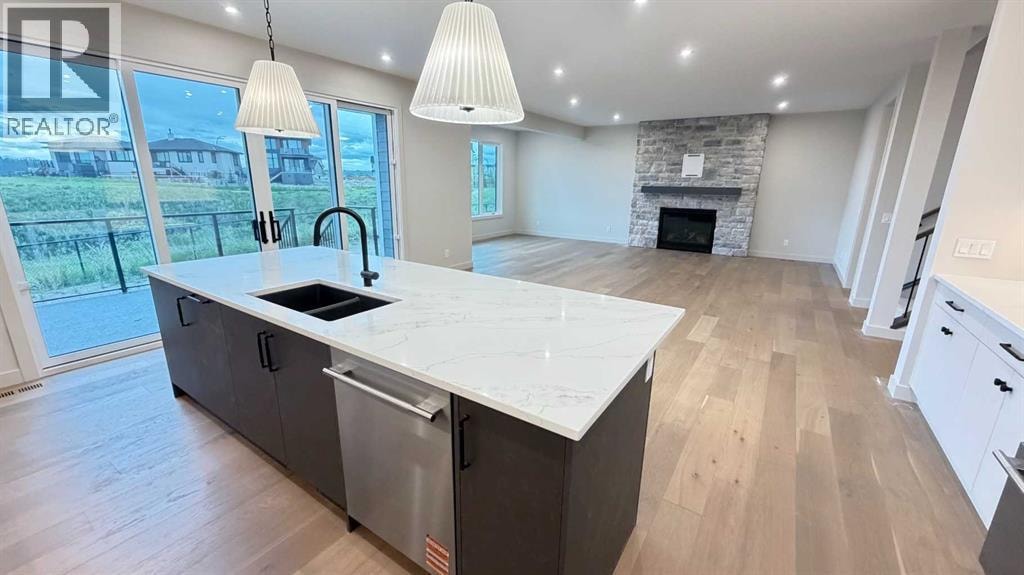 52 Crimson Ridge Heights NW — photo 15