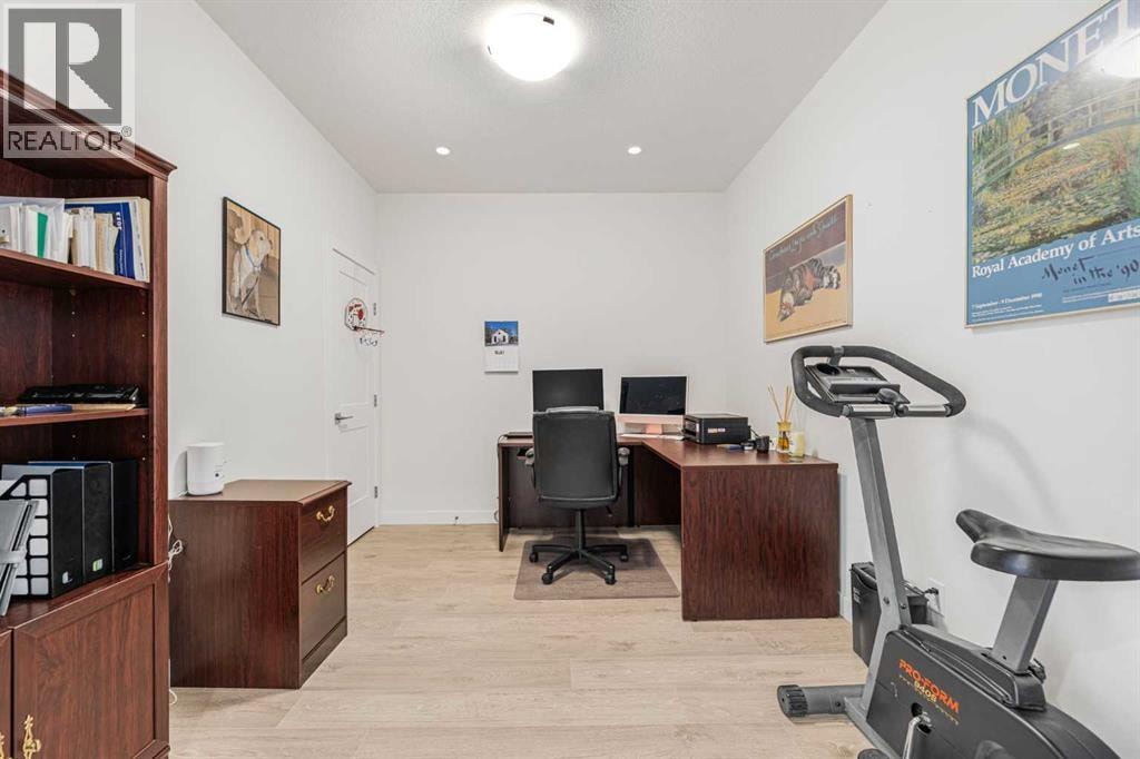 12572 Crestmont Boulevard SW — photo 24