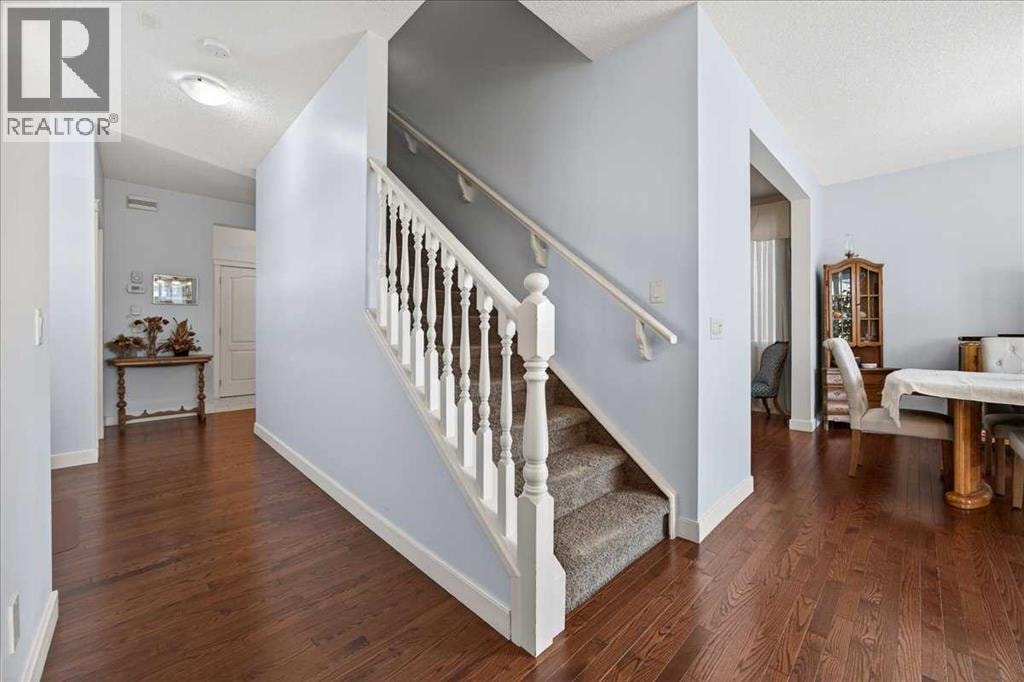 28 Evansview Manor NW — photo 13
