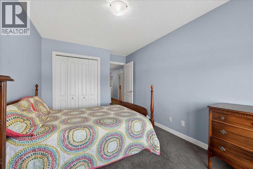 28 Evansview Manor NW — photo 24