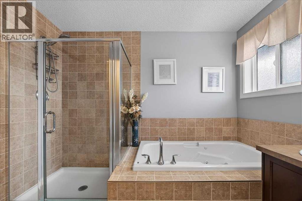 28 Evansview Manor NW — photo 21