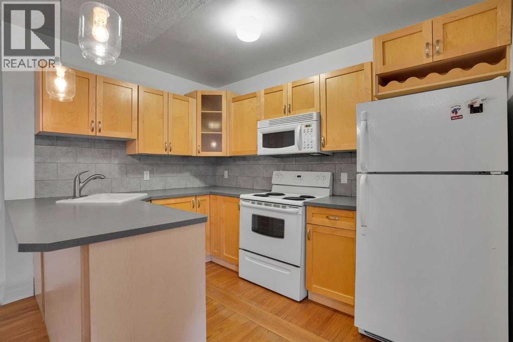 12A, 330 19 Avenue SW — photo 10