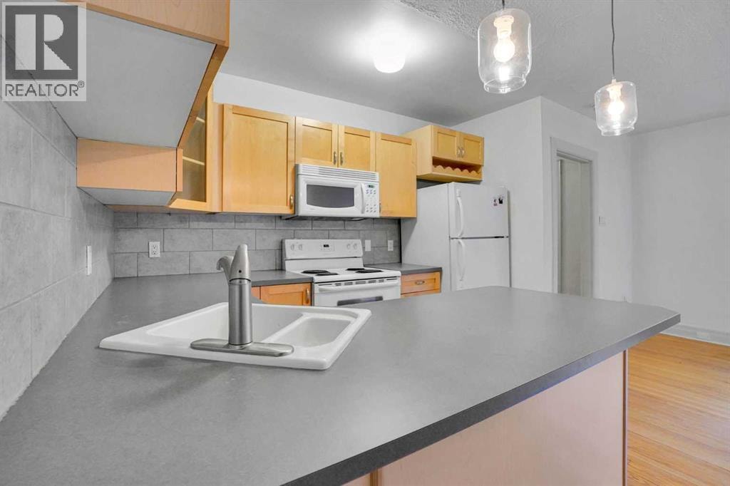 12A, 330 19 Avenue SW — photo 11