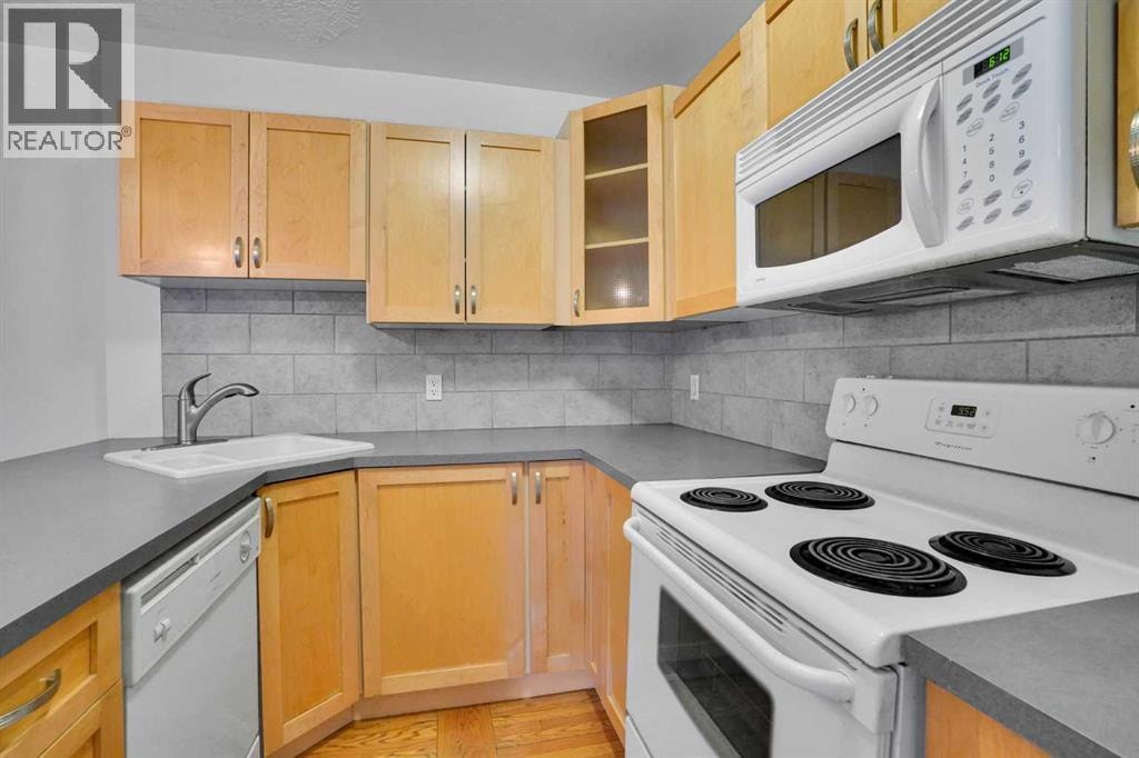 12A, 330 19 Avenue SW — photo 12