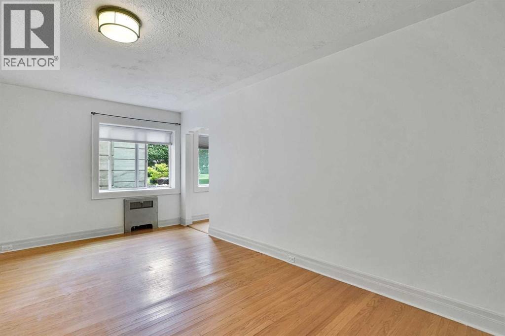 12A, 330 19 Avenue SW — photo 16