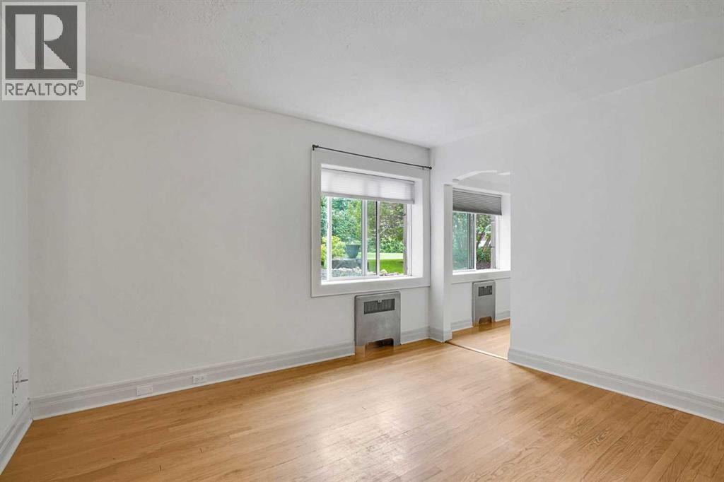 12A, 330 19 Avenue SW — photo 17