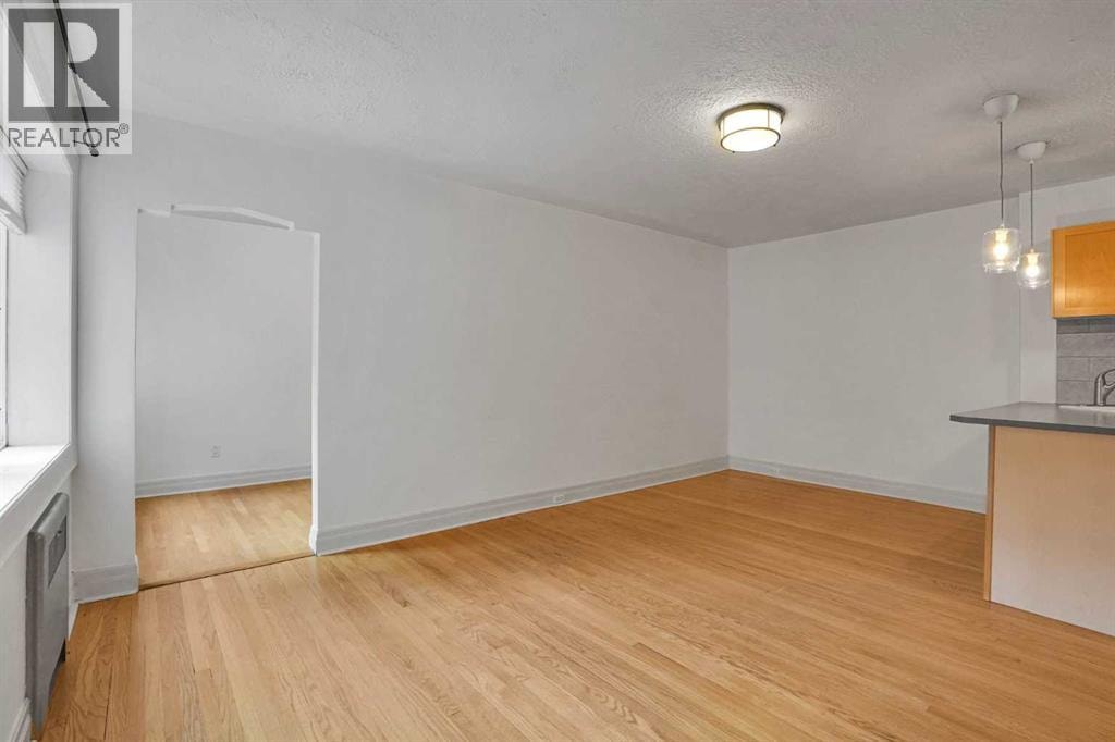 12A, 330 19 Avenue SW — photo 20