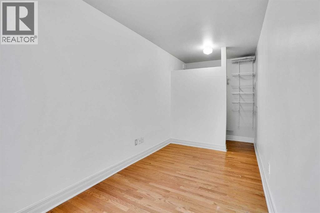 12A, 330 19 Avenue SW — photo 25