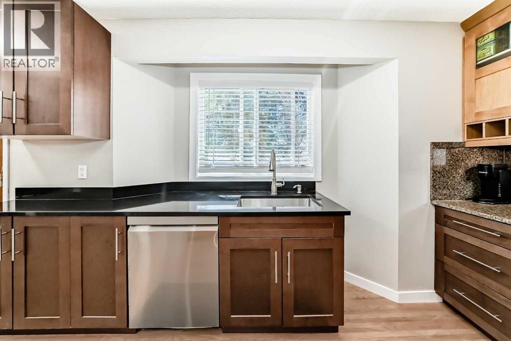 5007 Vallance Crescent NW — photo 7