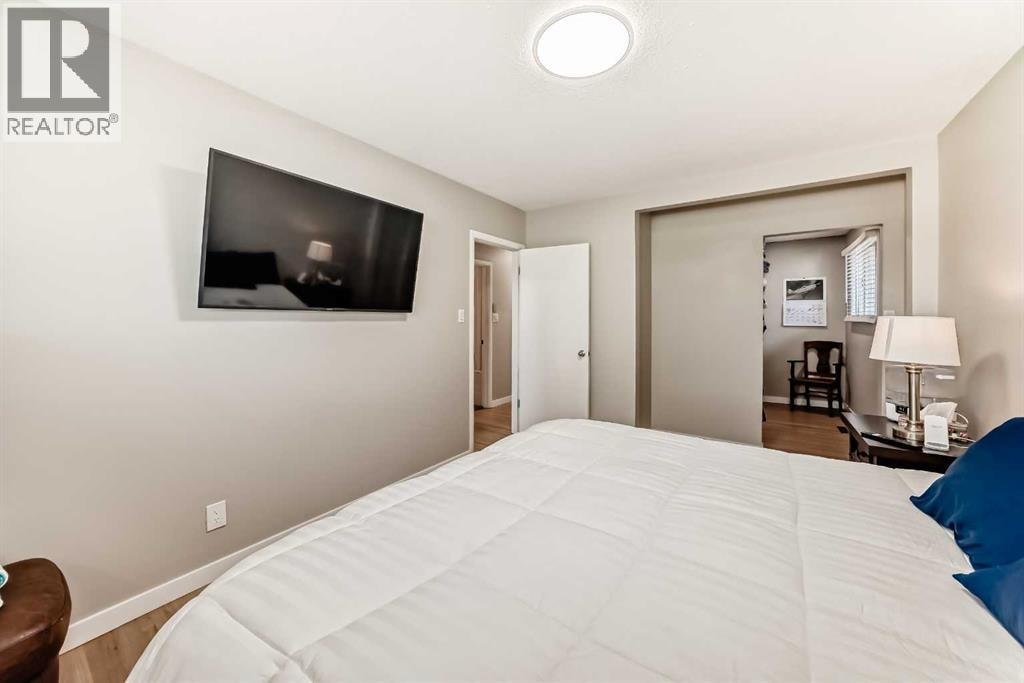 5007 Vallance Crescent NW — photo 21