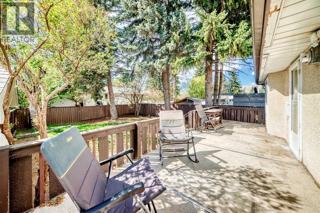 5007 Vallance Crescent NW — photo 16