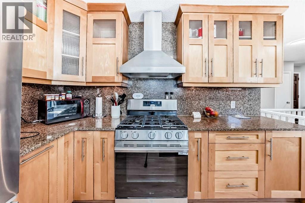 5007 Vallance Crescent NW — photo 8