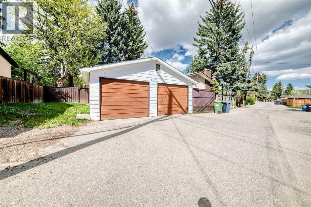 5007 Vallance Crescent NW — photo 43
