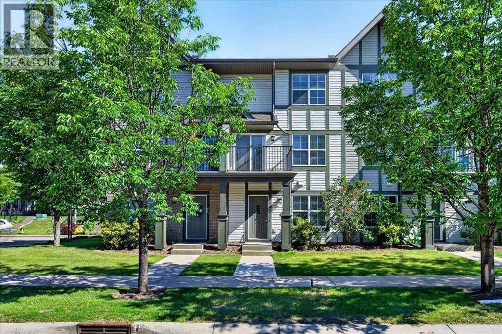 38 Cranford Drive SE — photo 4