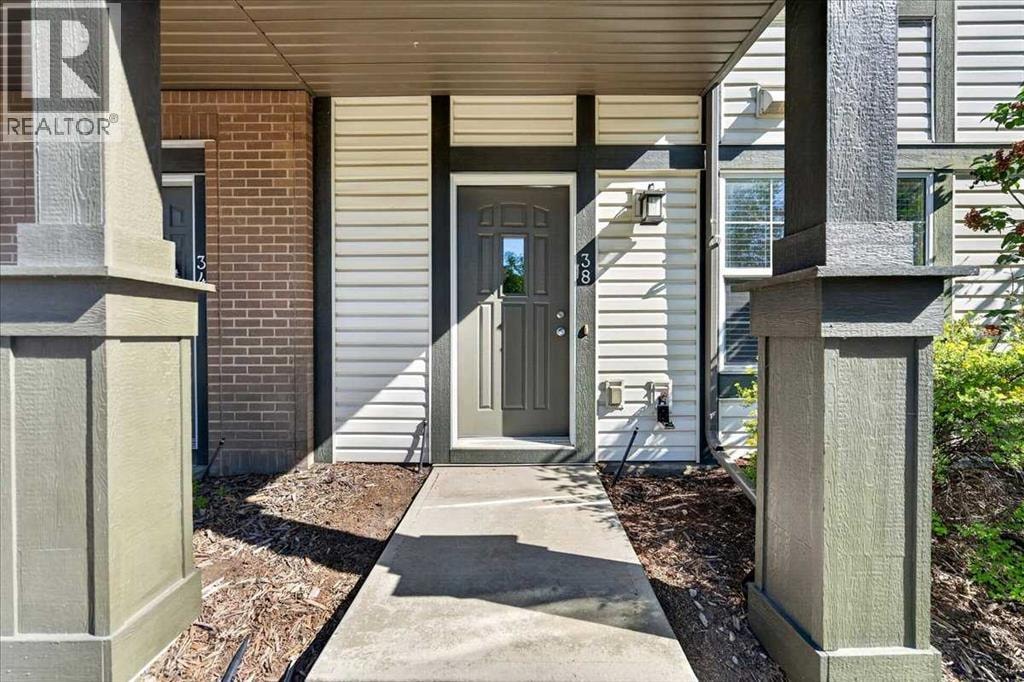 38 Cranford Drive SE — photo 6