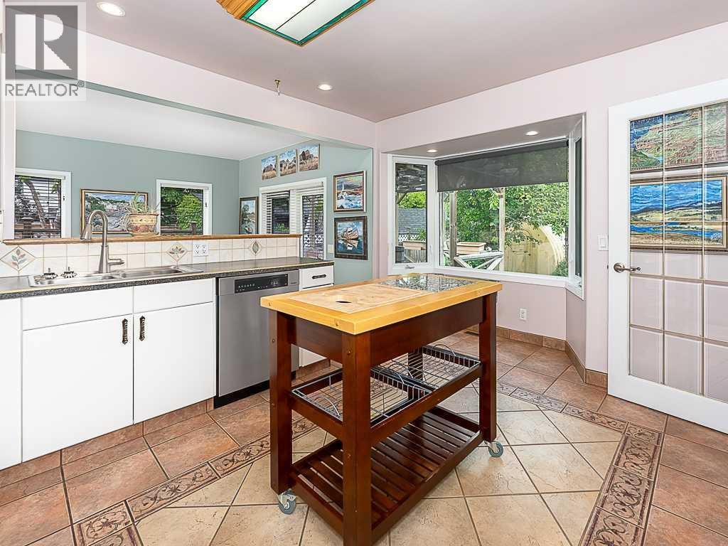 1916 Grand Oaks Drive SW — photo 15