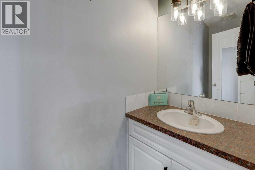 8034 24 Street SE — photo 14