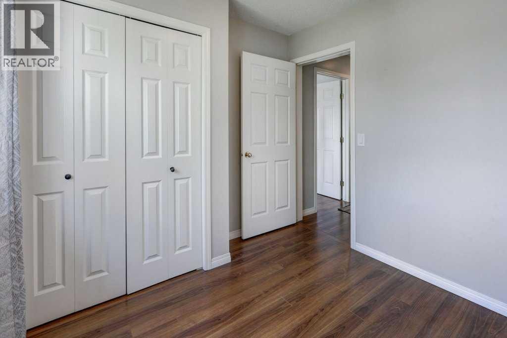 8034 24 Street SE — photo 22