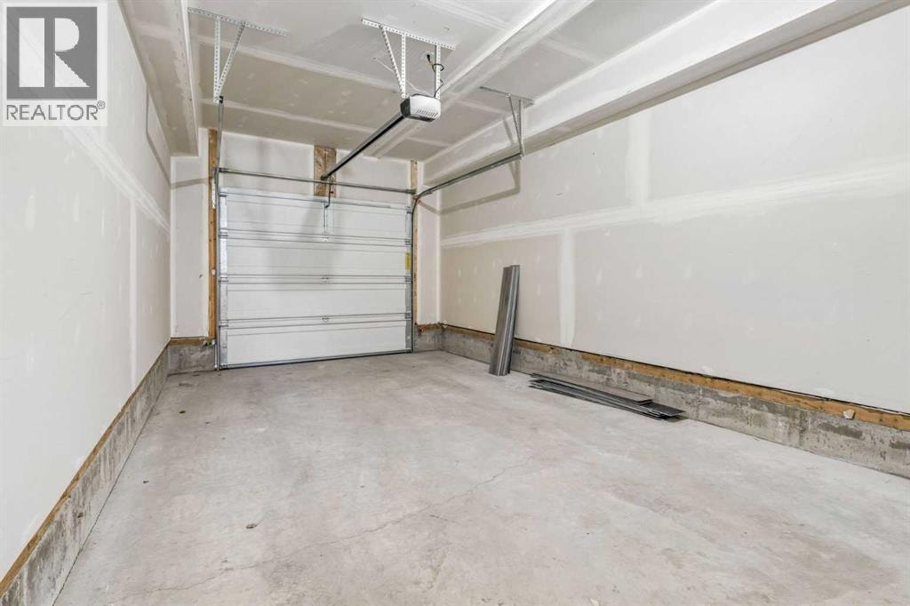 1002, 24 Rivercrest Drive — photo 32