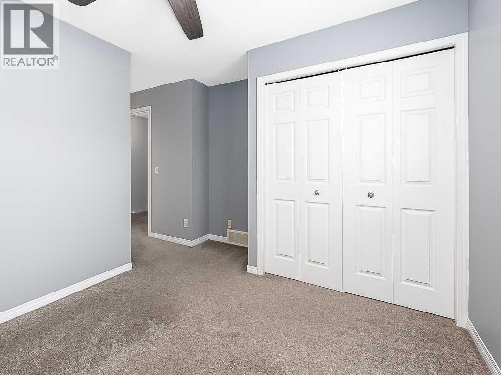 172 Simcoe Place SW — photo 14