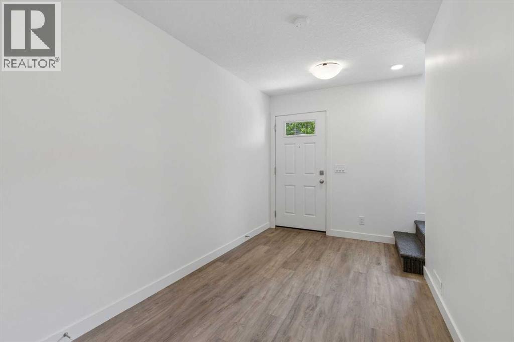 801, 24 Rivercrest Drive — photo 4