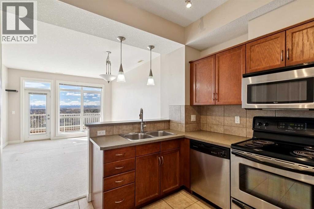 14, 169 Rockyledge View NW — photo 5