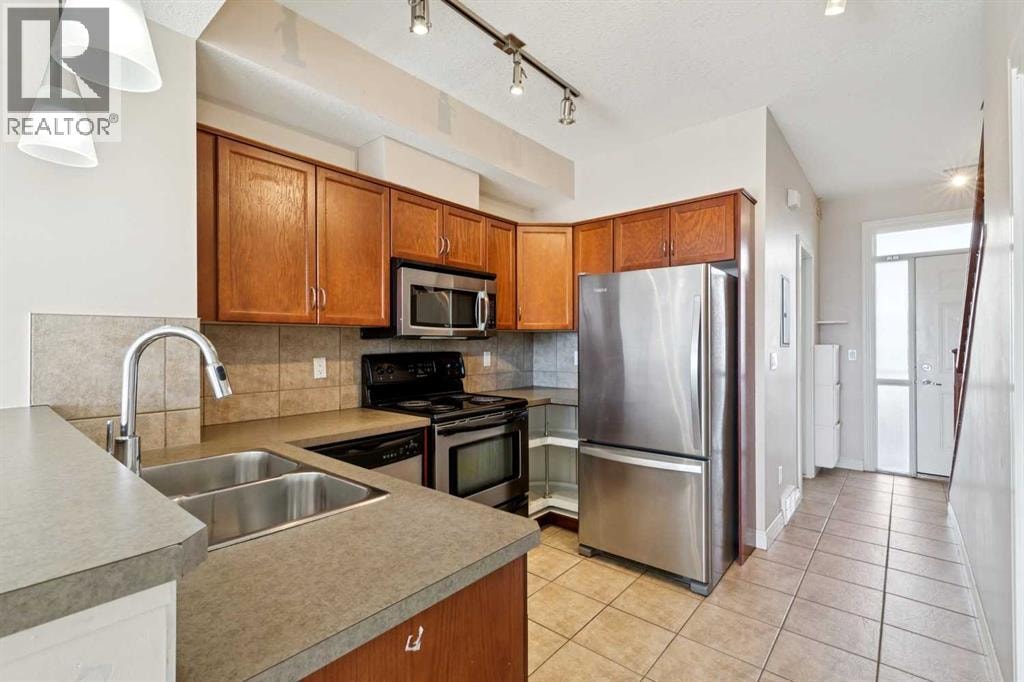 14, 169 Rockyledge View NW — photo 7