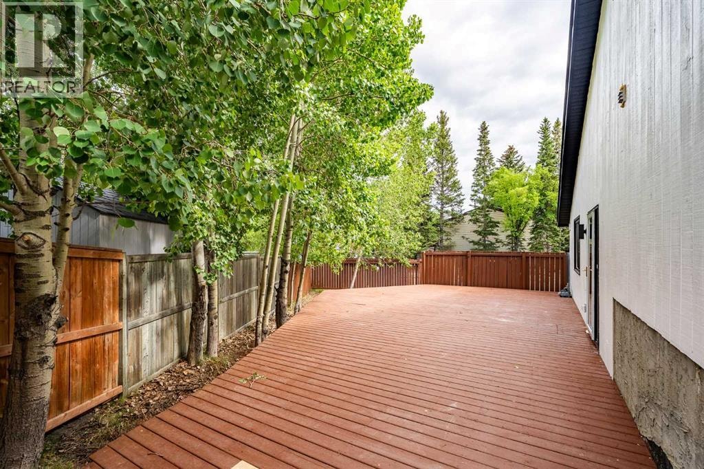 1060 Ranchview Road NW — photo 36