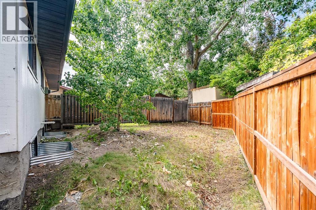 1060 Ranchview Road NW — photo 37
