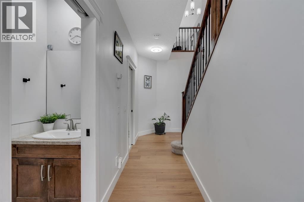 71 Canals Close SW — photo 21