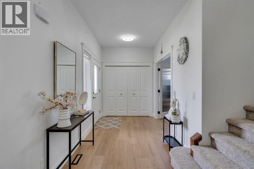 71 Canals Close SW — photo 7