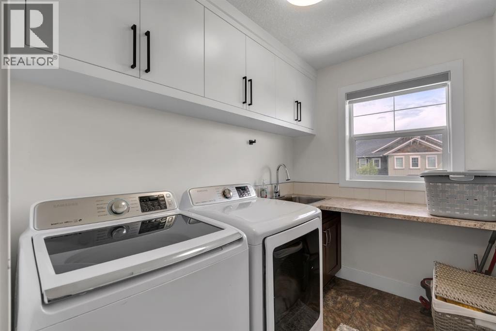 71 Canals Close SW — photo 39