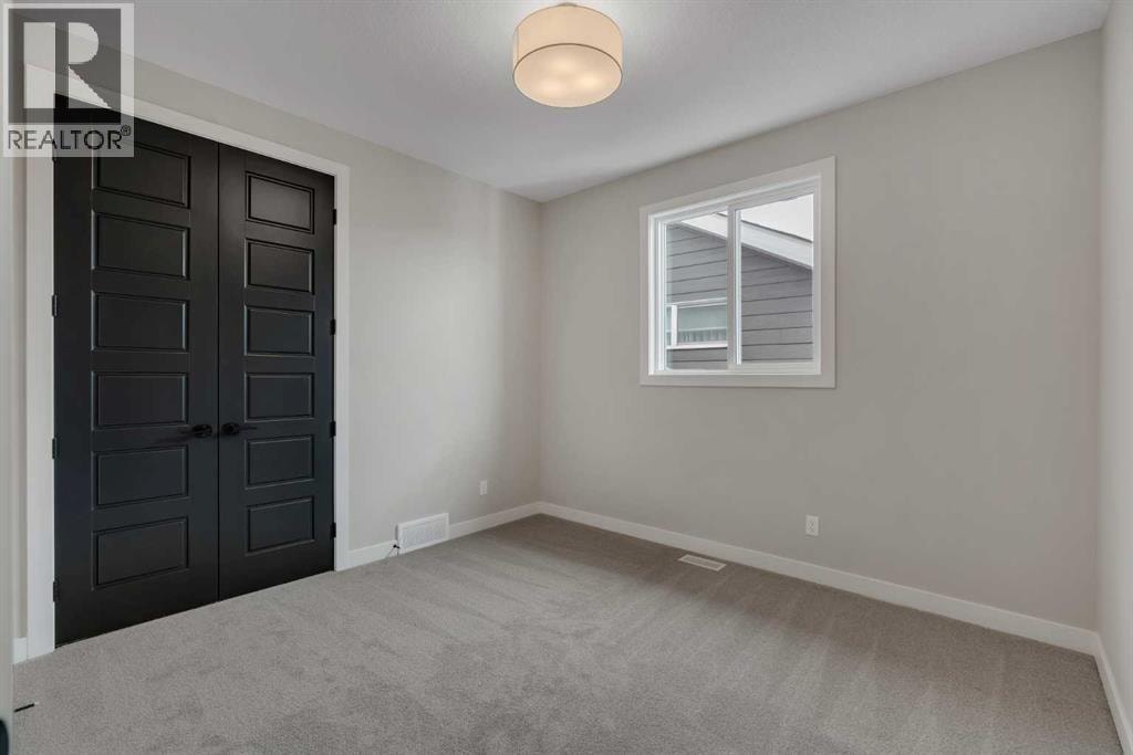 47 Sundown Crescent — photo 44