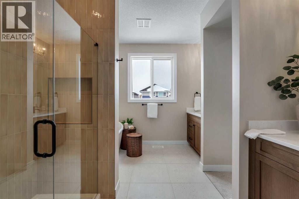 47 Sundown Crescent — photo 42