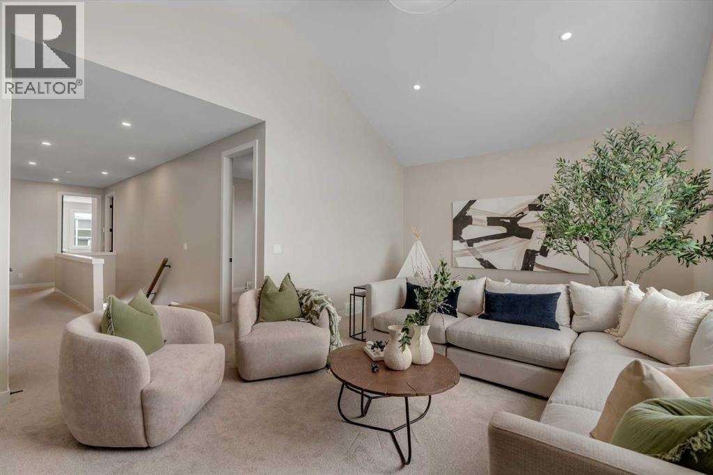 47 Sundown Crescent — photo 32