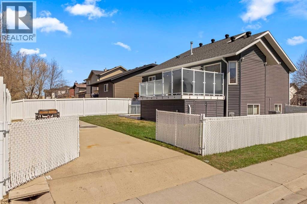 65 Canoe Circle SW — photo 31