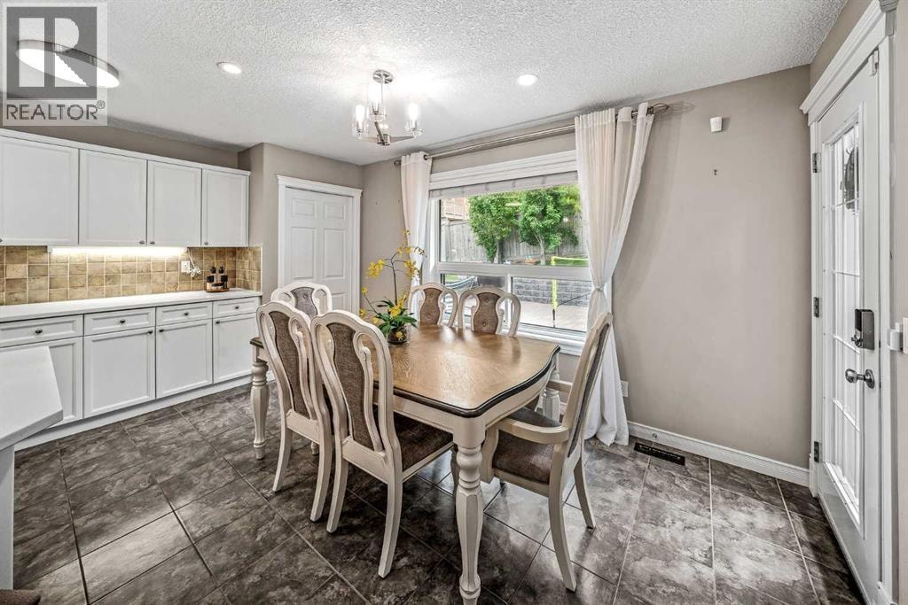 66 Crestmont Drive SW — photo 12