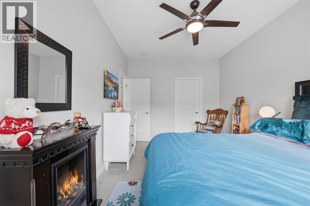303, 250 Fireside View — photo 18