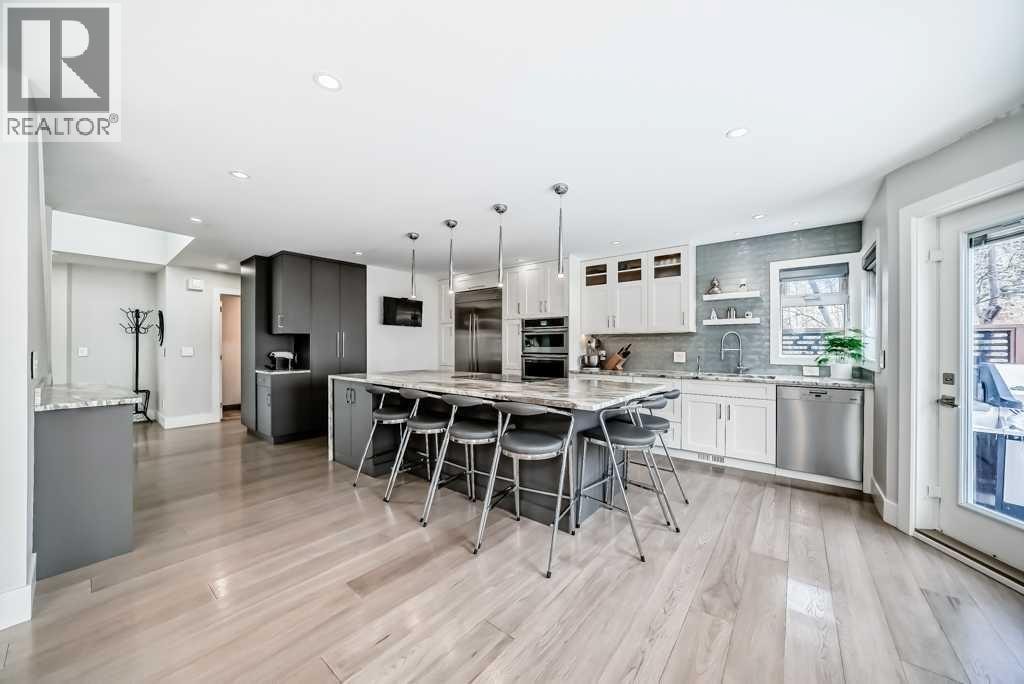 256 Riverside Mews SE — photo 11