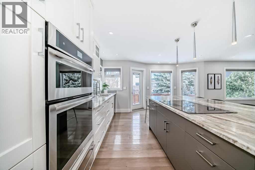 256 Riverside Mews SE — photo 17