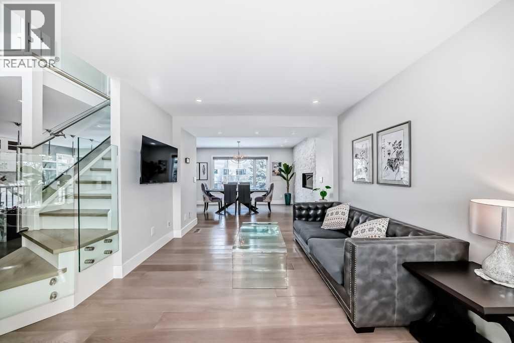 256 Riverside Mews SE — photo 24