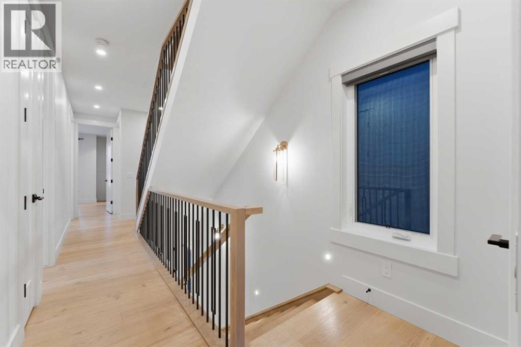 631 55 Avenue SW — photo 18