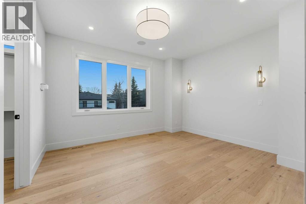 631 55 Avenue SW — photo 20