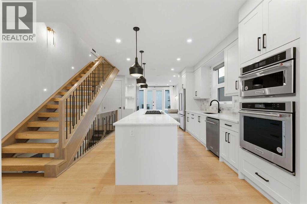 631 55 Avenue SW — photo 8