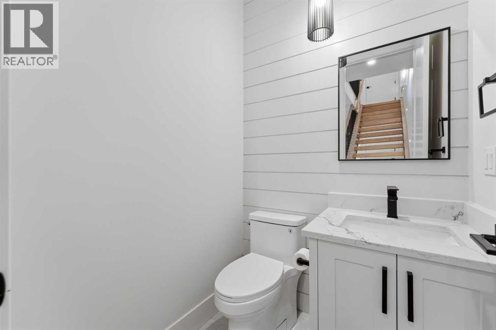 631 55 Avenue SW — photo 17