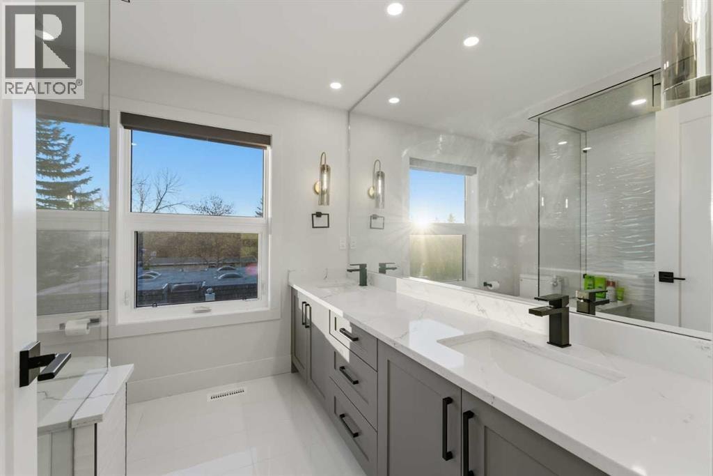 631 55 Avenue SW — photo 42
