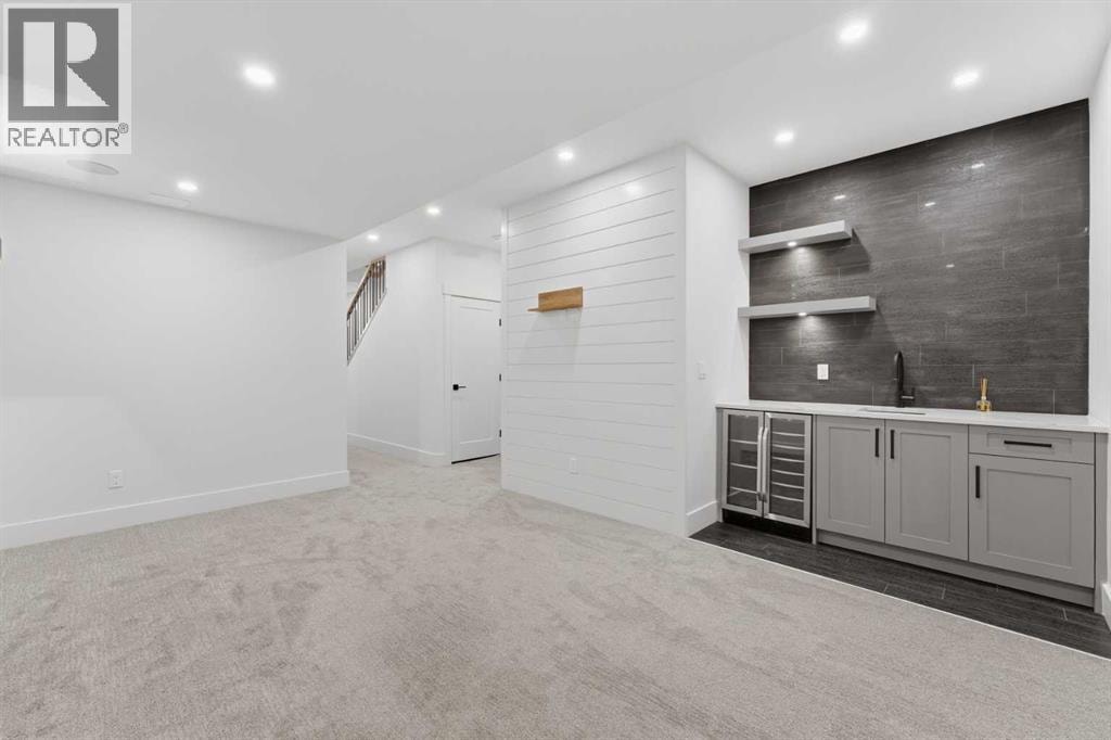 631 55 Avenue SW — photo 44